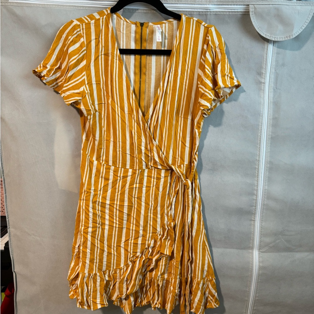 Xhilaration Yellow and White Ruffled Wrap Sundress